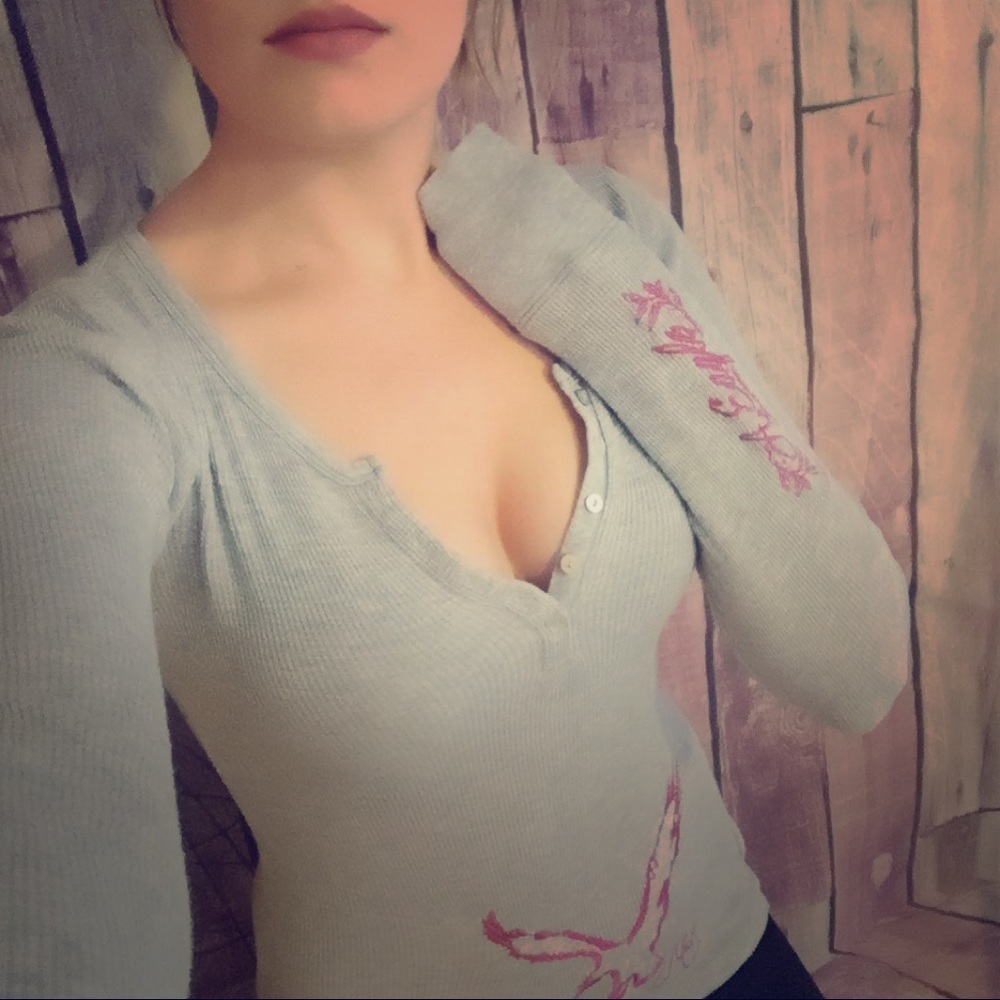 American eagle outfitters henley xs